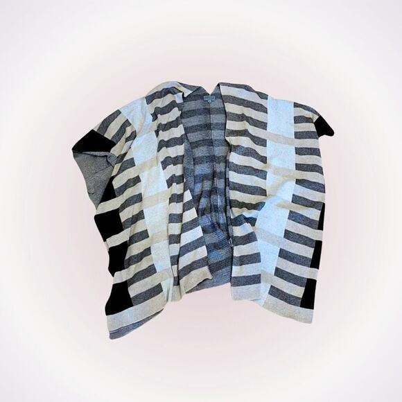 Joseph A Modern Plaid Striped Cape Cardigan | Size OS - Picture 1 of 5